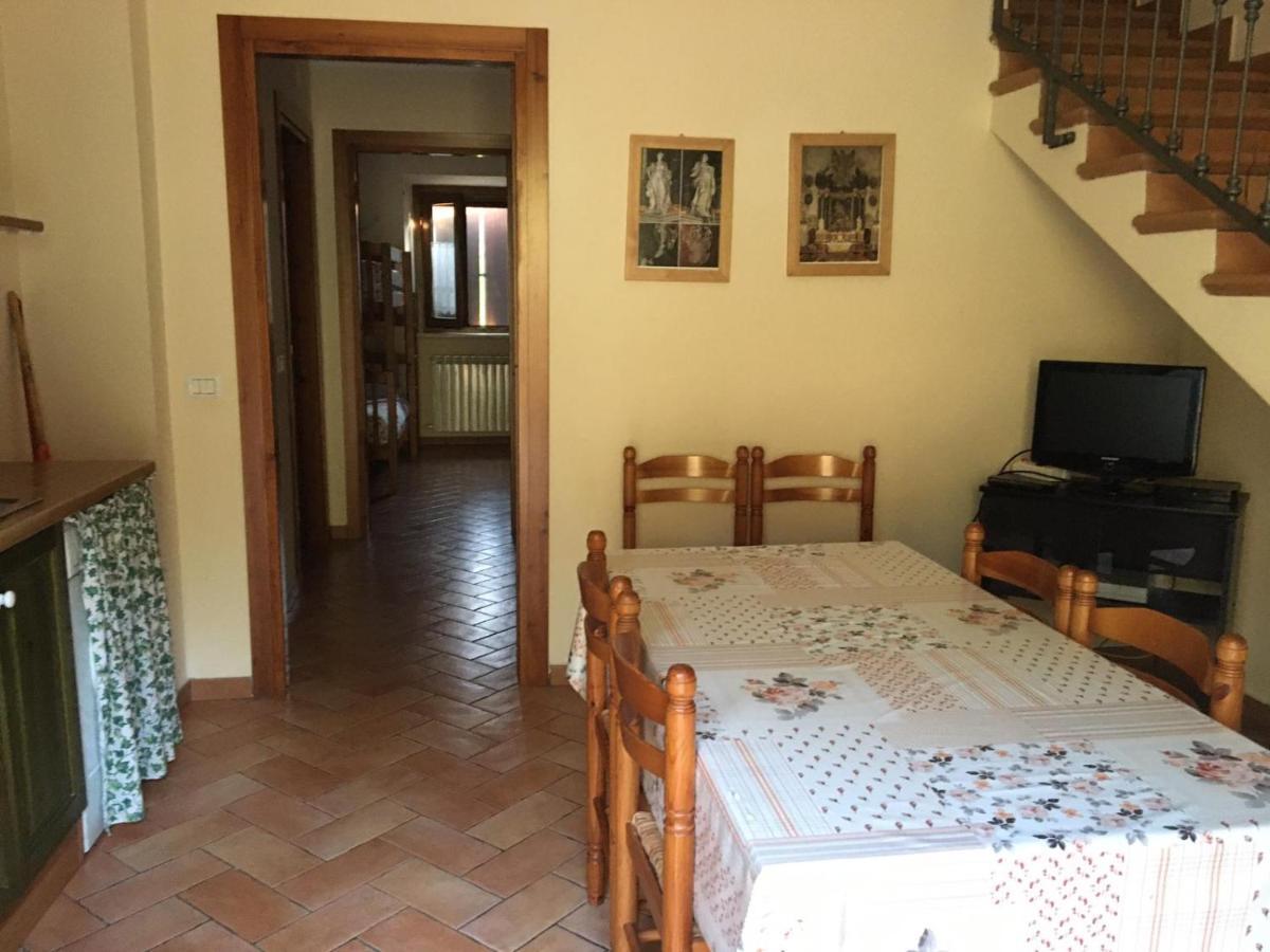 La Baita Di Pilato Montemonaco Zewnętrze zdjęcie