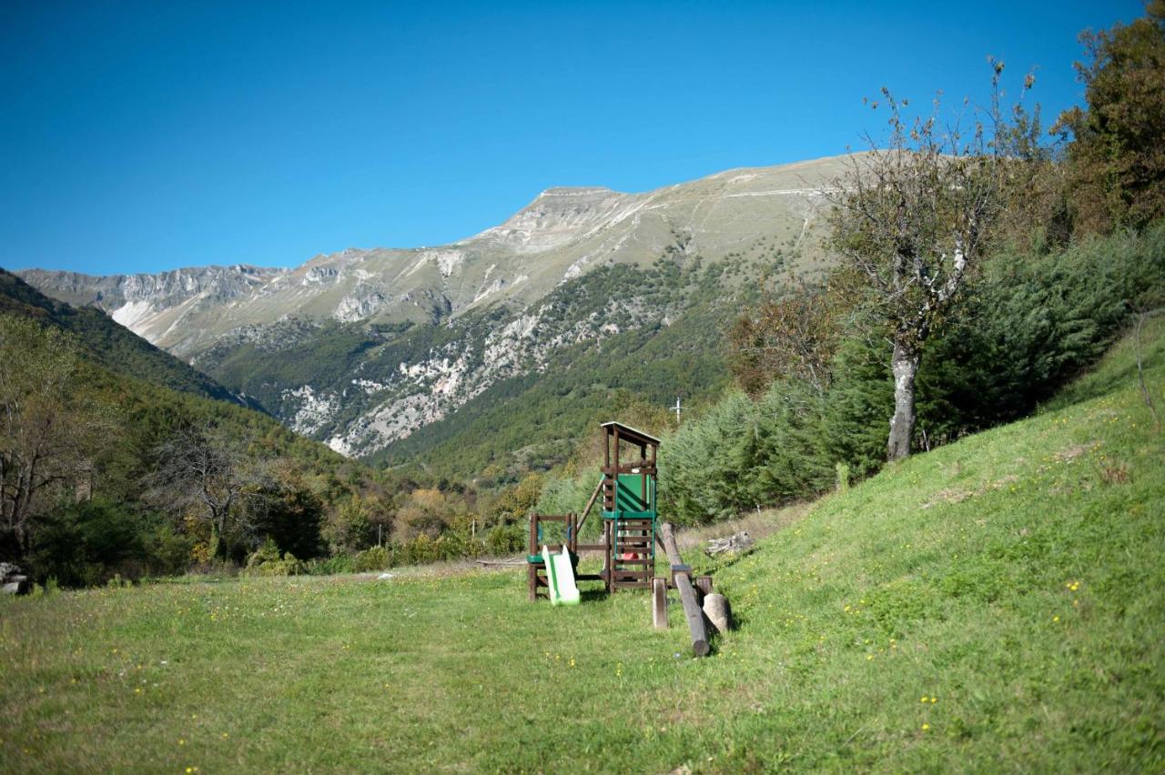 La Baita Di Pilato Montemonaco Zewnętrze zdjęcie